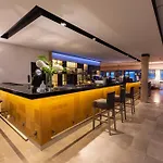 Omega Hotel